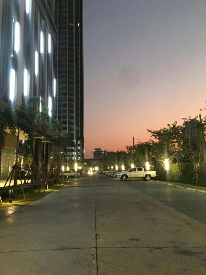 Supalai Rama9 Monthly Aparthotel Banguecoque Exterior foto